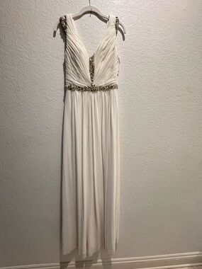 NWT Sherri Hill Sz 8 White Plunging Chiffon Gown Beaded Accents 51550